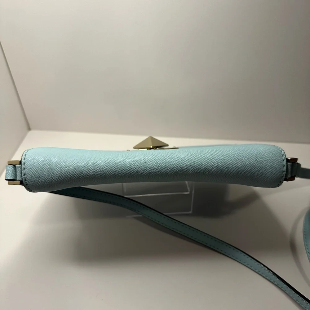 Kate Spade EUC Hydrangea Blue Saffiano Leather Newbury Lane Sally Crossbody